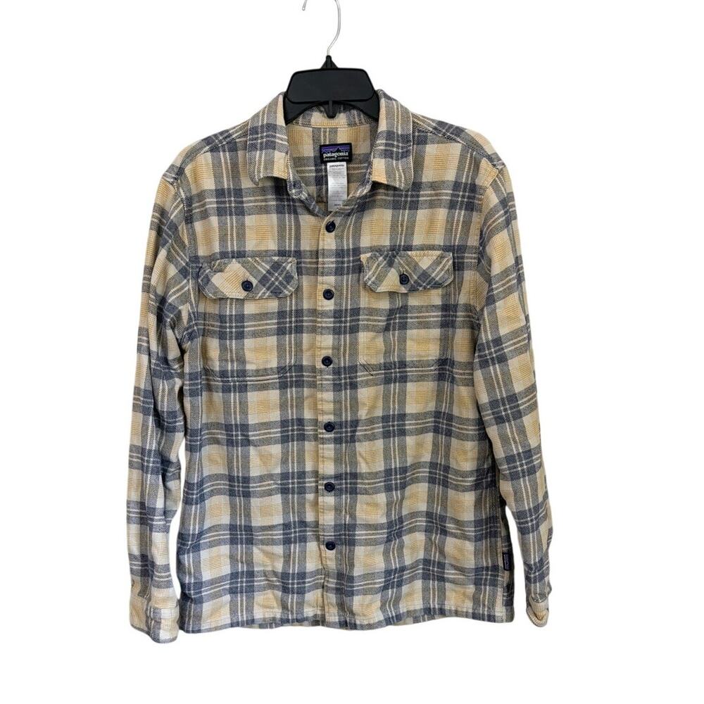 Patagonia Men's Fjord Flannel Button Down Shirt Size Medium
